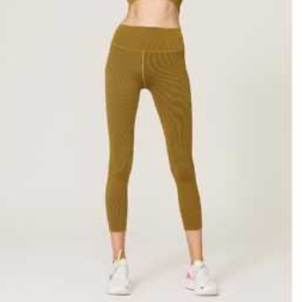 Good American Essential Leggings NWT!